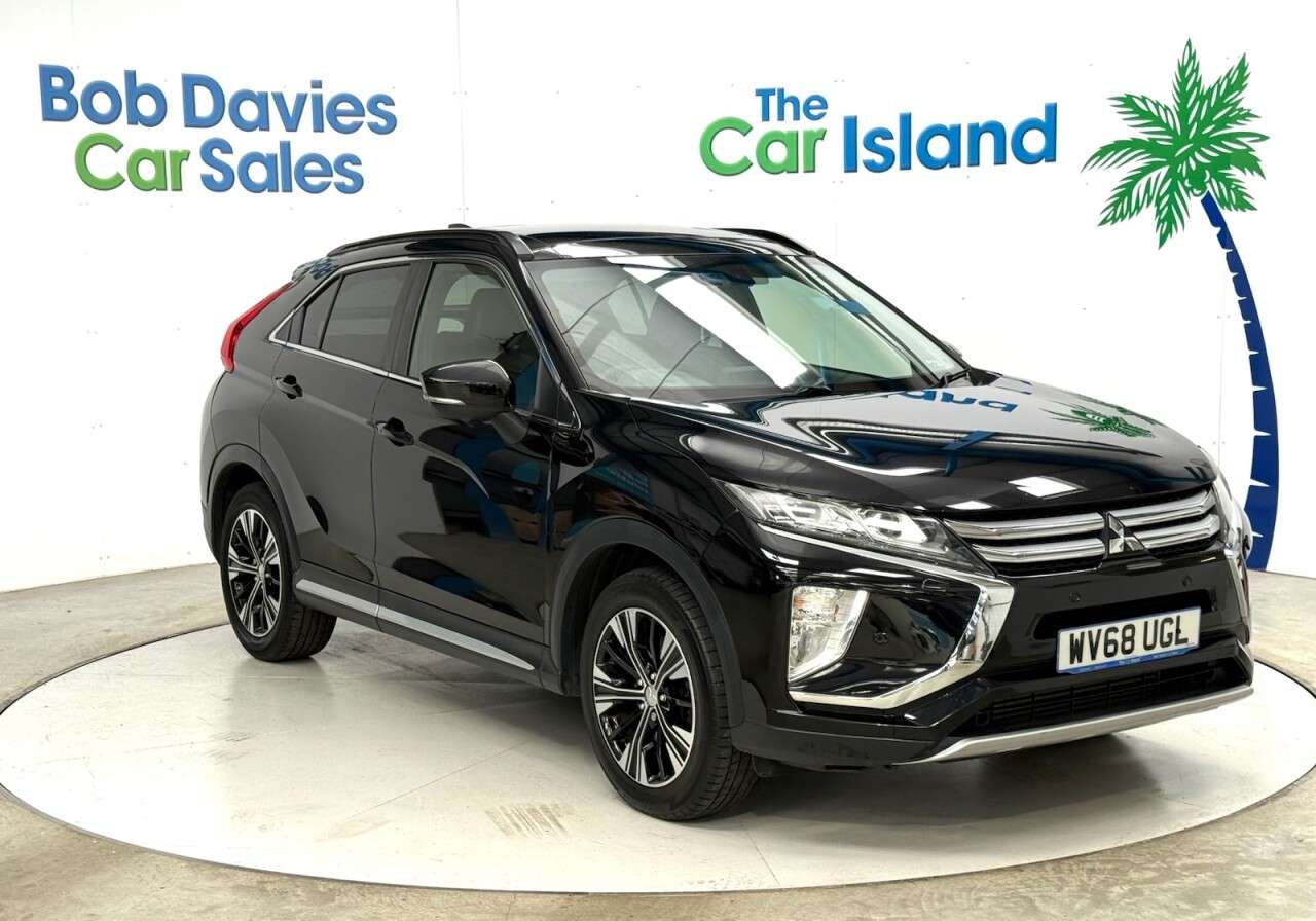 A 2018 MITSUBISHI ECLIPSE CROSS 1.5T 4 SUV 5dr Petrol Manual Euro 6 (s/s) (163 ps) Heated Leather & CARPLAY A 2018 MITSUBISHI ECLIPSE CROSS 1.5T 4 SUV 5dr Petrol Manual Euro 6 (s/s) (163 ps) Heated Leather & CARPLAY