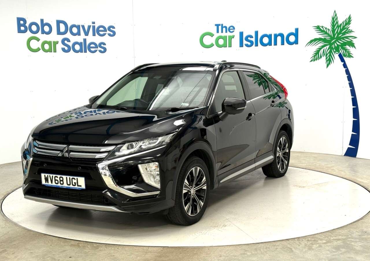 A 2018 MITSUBISHI ECLIPSE CROSS 1.5T 4 SUV 5dr Petrol Manual Euro 6 (s/s) (163 ps) Heated Leather & CARPLAY A 2018 MITSUBISHI ECLIPSE CROSS 1.5T 4 SUV 5dr Petrol Manual Euro 6 (s/s) (163 ps) Heated Leather & CARPLAY
