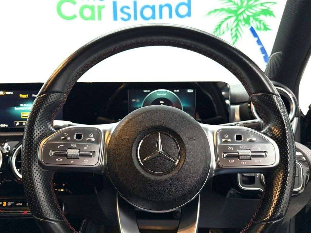 2018 MERCEDES-BENZ A-CLASS 2018 MERCEDES-BENZ A-CLASS