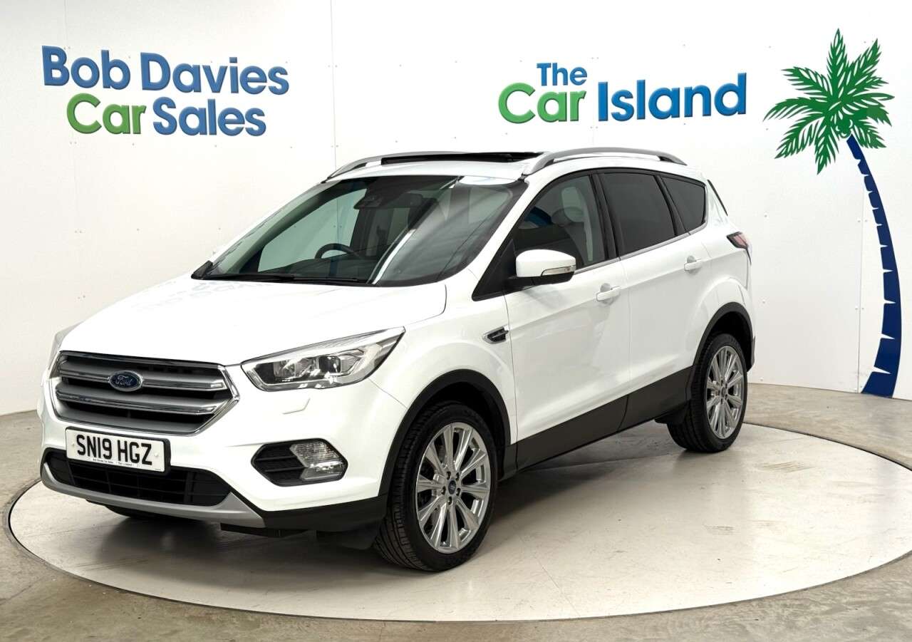 A 2019 FORD KUGA 2.0 TDCi EcoBlue Titanium X Edition SUV 5dr Diesel Manual AWD Euro 6 (s/s) A 2019 FORD KUGA 2.0 TDCi EcoBlue Titanium X Edition SUV 5dr Diesel Manual AWD Euro 6 (s/s)