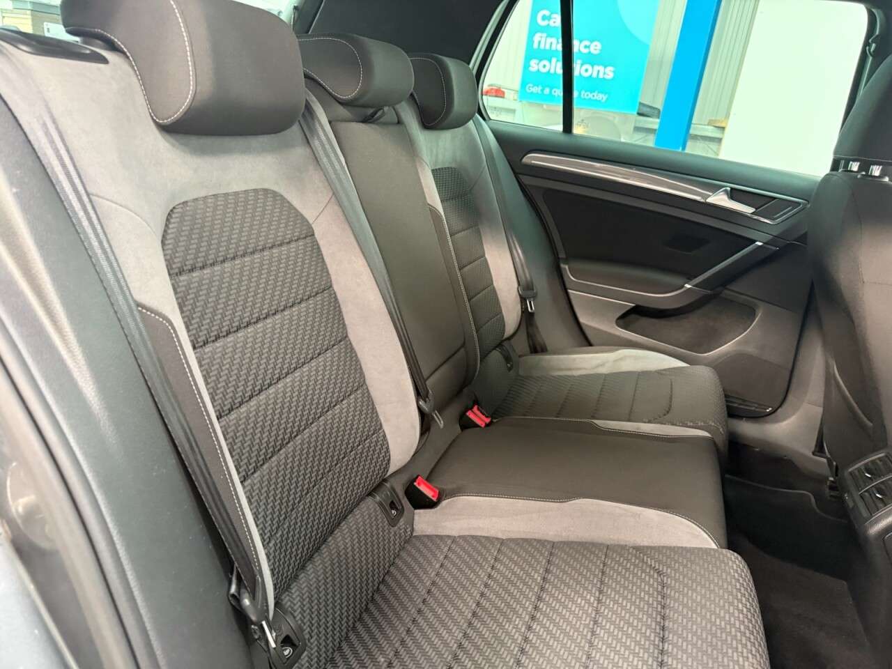 2018 VOLKSWAGEN GOLF 2018 VOLKSWAGEN GOLF