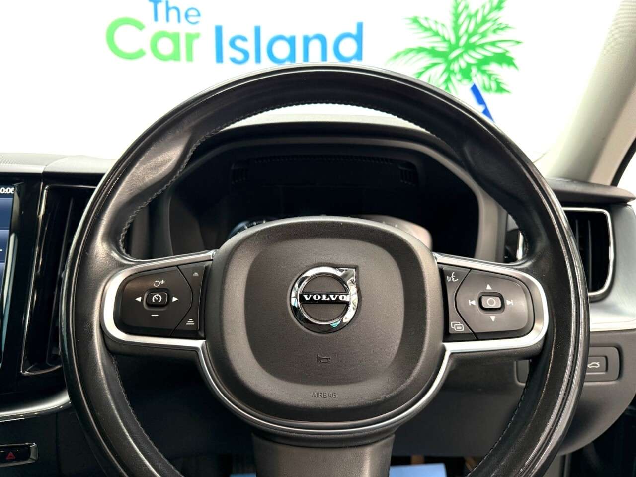 2018 VOLVO XC60 2018 VOLVO XC60