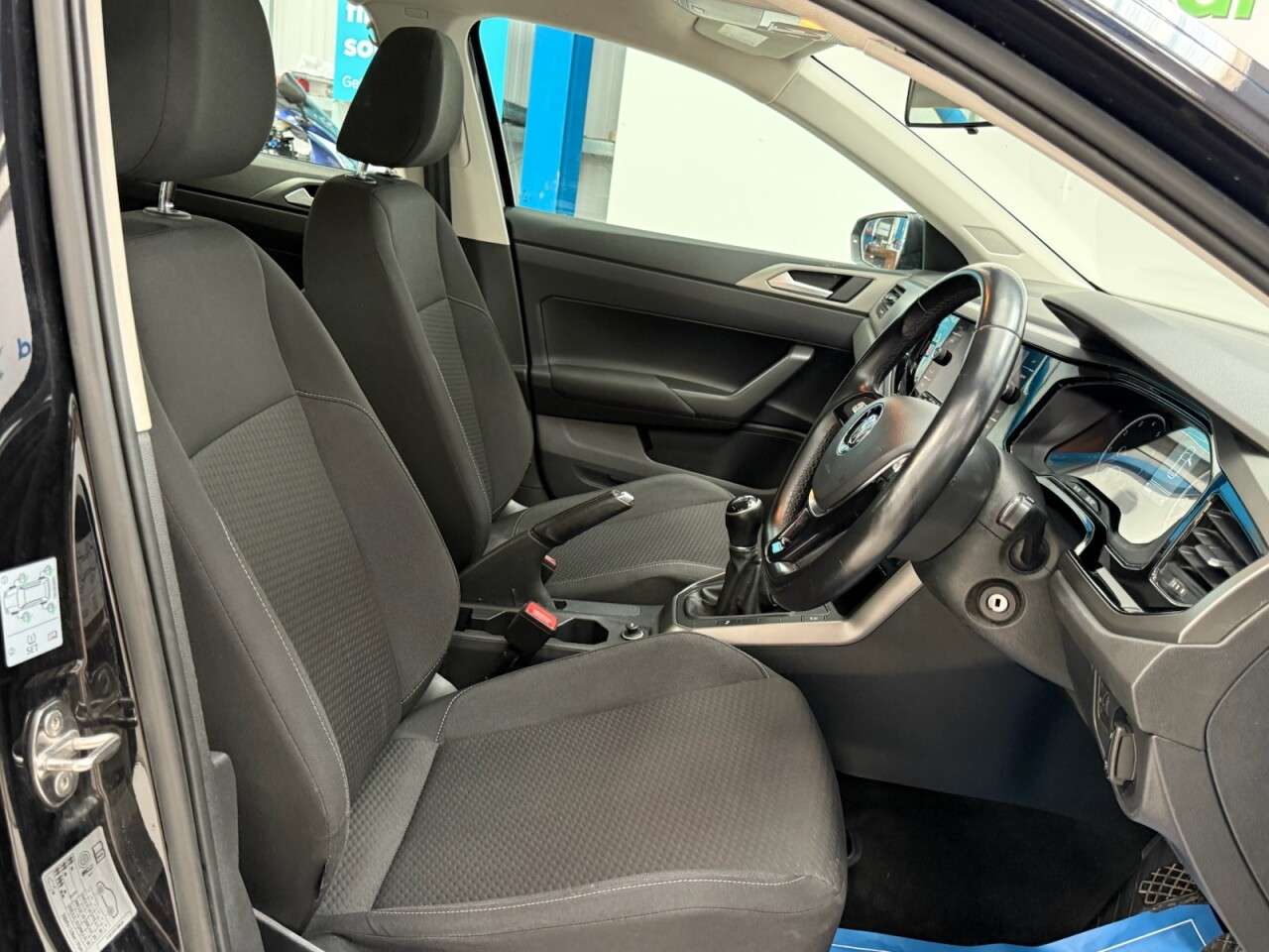 2019 VOLKSWAGEN POLO 2019 VOLKSWAGEN POLO