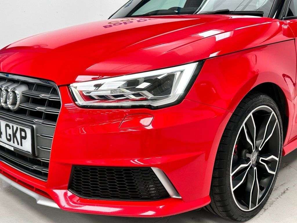2015 AUDI S1 2015 AUDI S1
