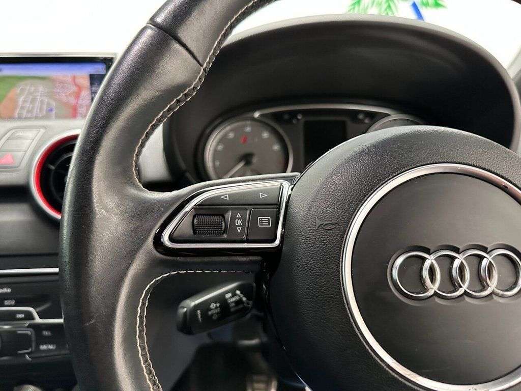 2015 AUDI S1 2015 AUDI S1