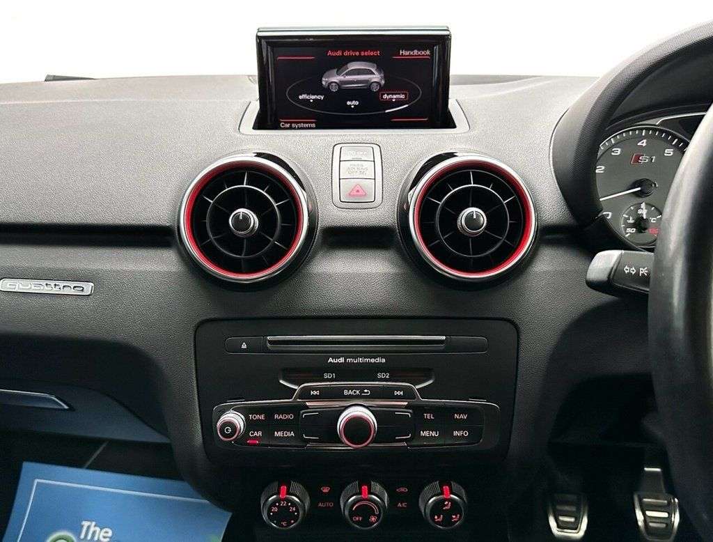 2015 AUDI S1 2015 AUDI S1