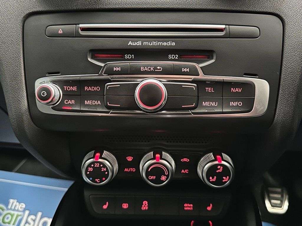 2015 AUDI S1 2015 AUDI S1