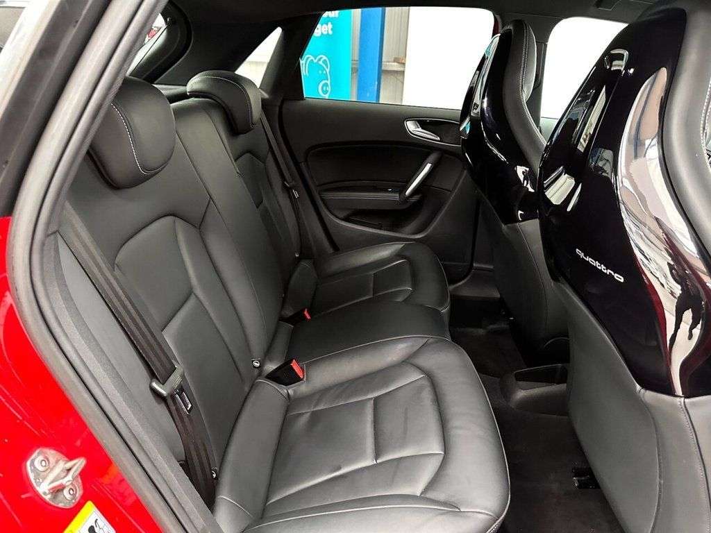 2015 AUDI S1 2015 AUDI S1