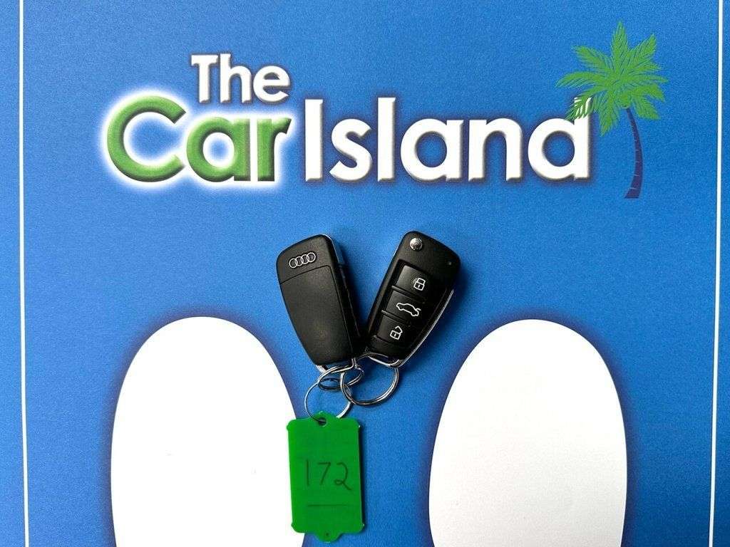 2015 AUDI S1 2015 AUDI S1