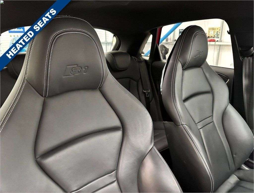 2015 AUDI S1 2015 AUDI S1