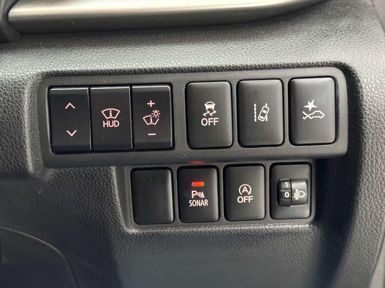 2020 MITSUBISHI ECLIPSE CROSS 2020 MITSUBISHI ECLIPSE CROSS