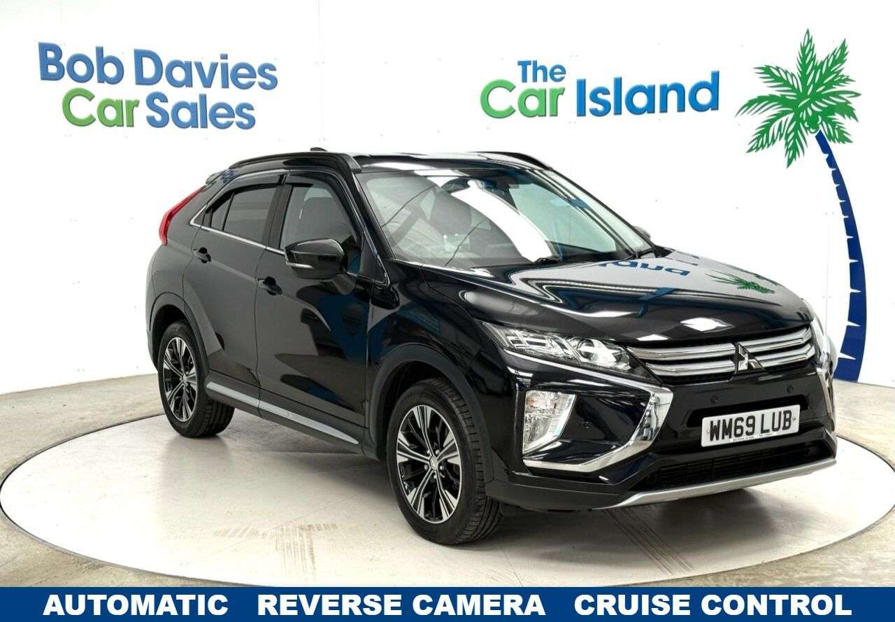 A 2020 MITSUBISHI ECLIPSE CROSS 1.5T Dynamic SUV 5dr Petrol CVT 4WD Euro 6 (s/s) (163 ps) Apple CarPlay Par A 2020 MITSUBISHI ECLIPSE CROSS 1.5T Dynamic SUV 5dr Petrol CVT 4WD Euro 6 (s/s) (163 ps) Apple CarPlay Par
