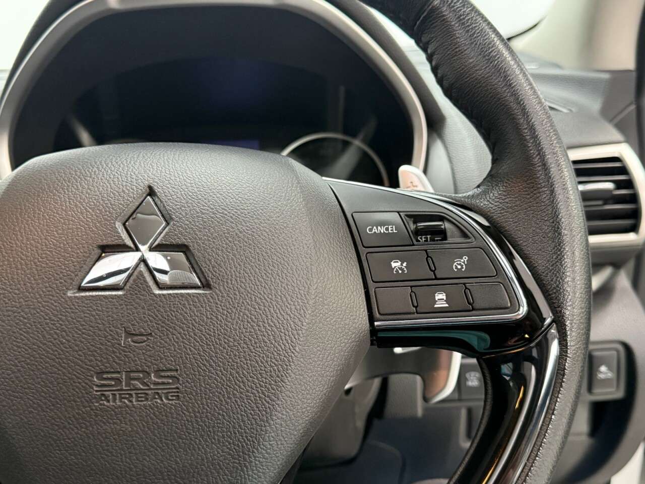 2019 MITSUBISHI ECLIPSE CROSS 2019 MITSUBISHI ECLIPSE CROSS