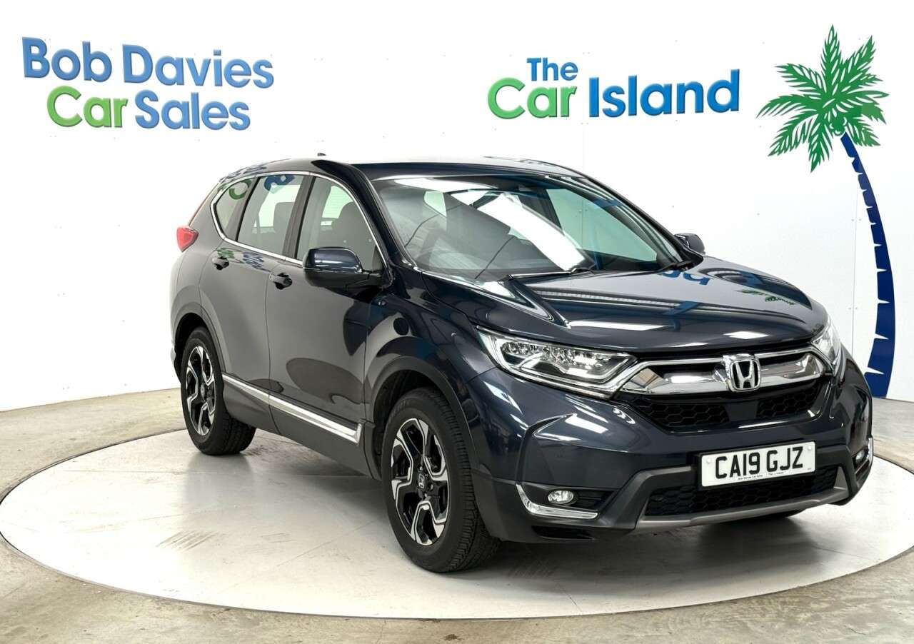 A 2019 HONDA CR-V 1.5 VTEC Turbo SE SUV 5dr Petrol Manual Euro 6 (s/s) (173 ps) SATNAV & Park A 2019 HONDA CR-V 1.5 VTEC Turbo SE SUV 5dr Petrol Manual Euro 6 (s/s) (173 ps) SATNAV & Park