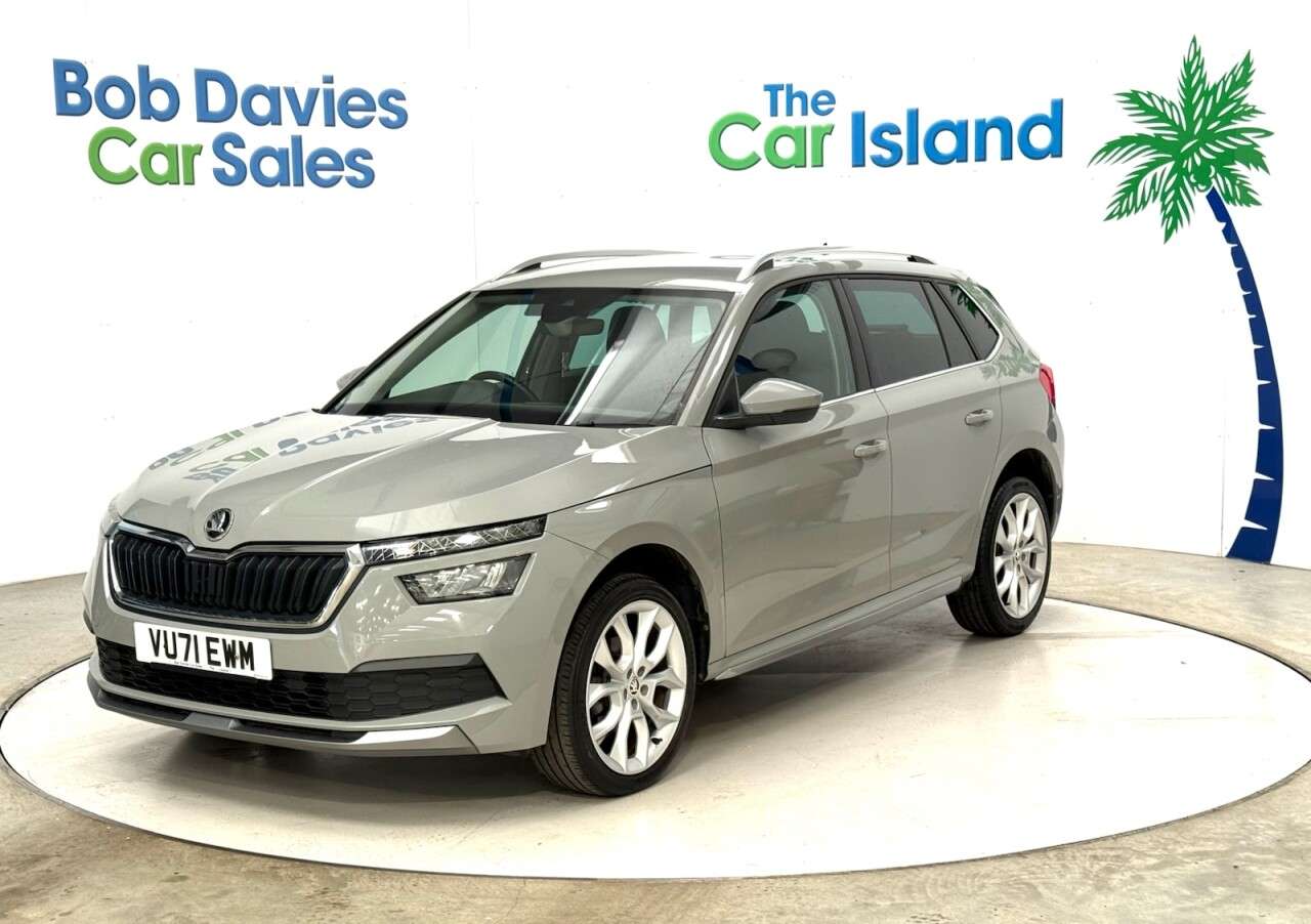 A 2021 SKODA KAMIQ 1.0 TSI SE L SUV 5dr Petrol DSG Euro 6 (s/s) (110 ps) SATNAV, CARPLAY & Blu A 2021 SKODA KAMIQ 1.0 TSI SE L SUV 5dr Petrol DSG Euro 6 (s/s) (110 ps) SATNAV, CARPLAY & Blu