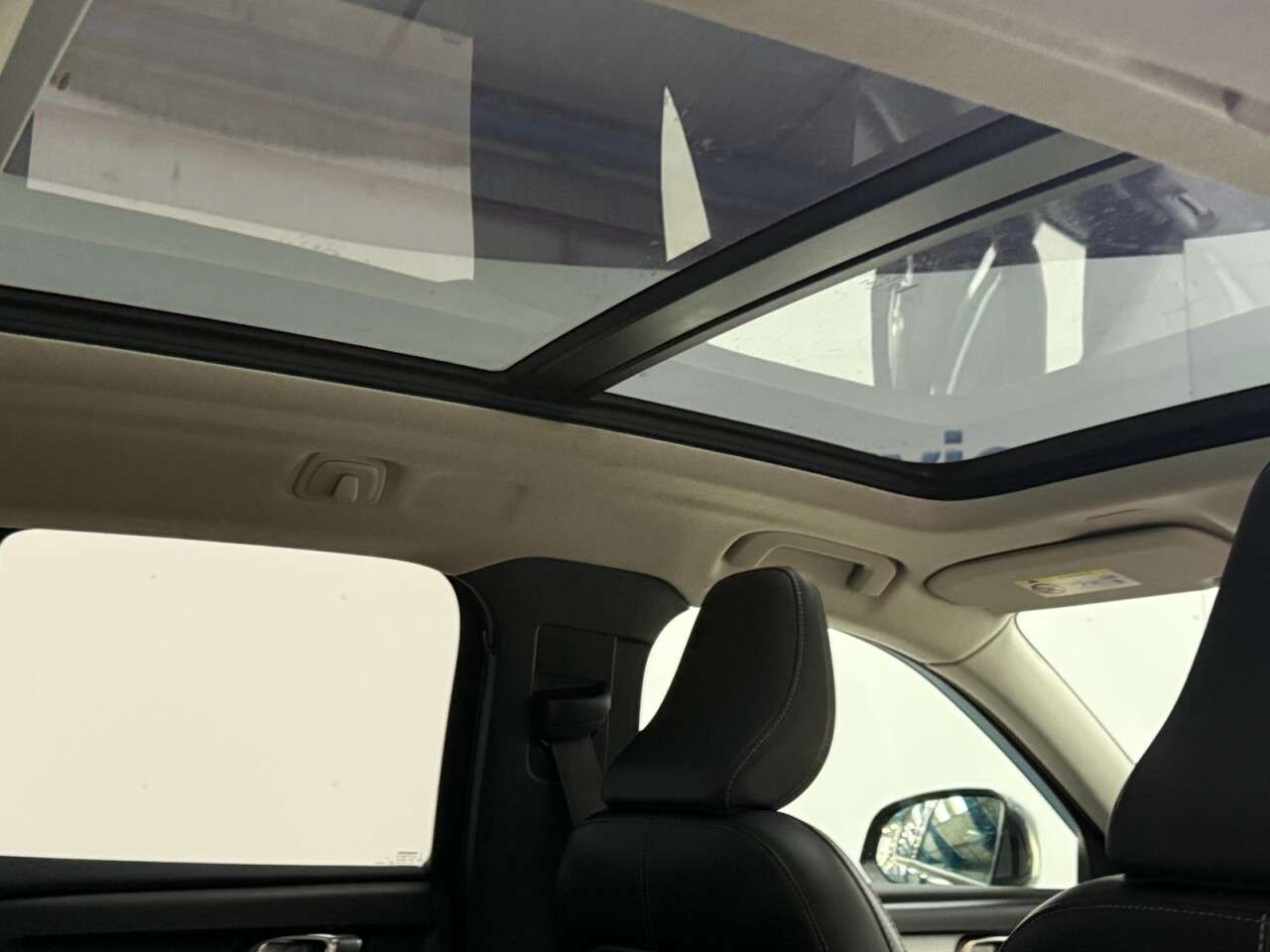 2019 VOLVO XC40 2019 VOLVO XC40