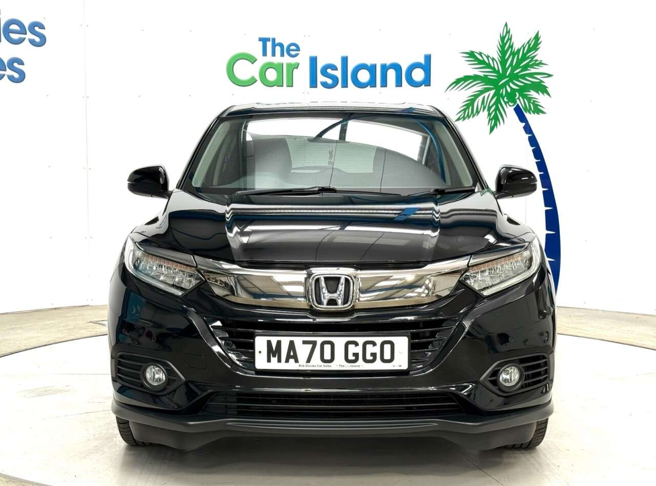A 2020 HONDA HR-V 1.6 i-DTEC SE SUV 5dr Diesel Manual Euro 6 (s/s) (120 ps) Great Serv.Histor A 2020 HONDA HR-V 1.6 i-DTEC SE SUV 5dr Diesel Manual Euro 6 (s/s) (120 ps) Great Serv.Histor