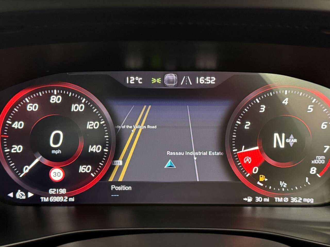 2018 VOLVO XC40 2018 VOLVO XC40