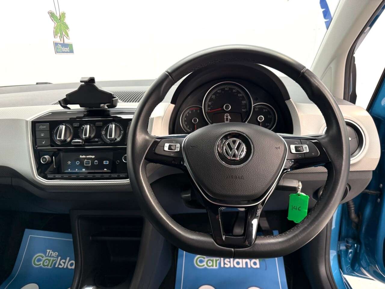 2019 VOLKSWAGEN UP! 2019 VOLKSWAGEN UP!