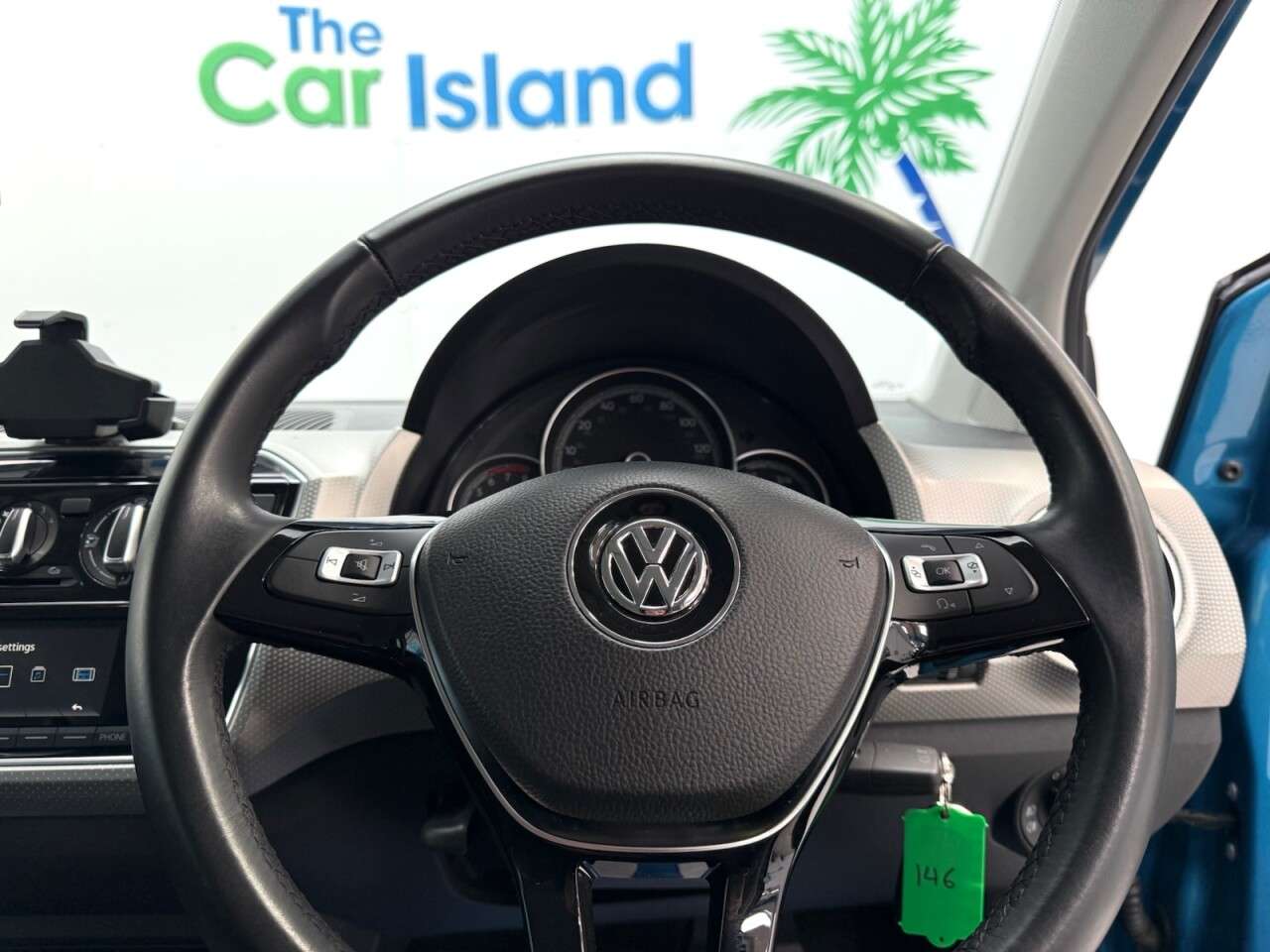 2019 VOLKSWAGEN UP! 2019 VOLKSWAGEN UP!