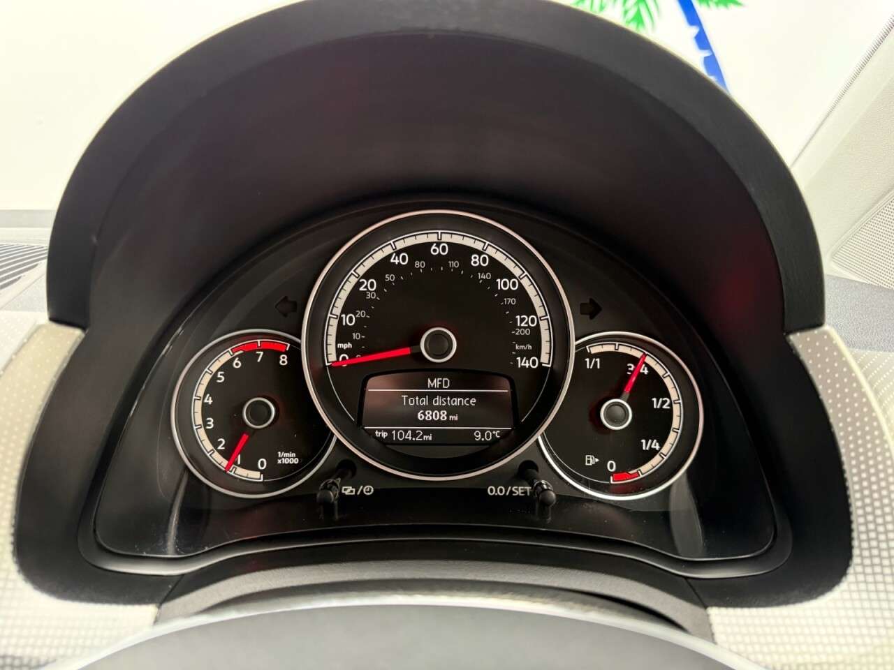 2019 VOLKSWAGEN UP! 2019 VOLKSWAGEN UP!