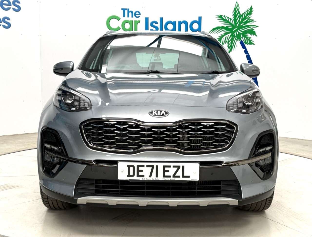 A 2021 KIA SPORTAGE 1.6 CRDi MHEV GT-Line SUV 5dr Diesel Hybrid Manual Euro 6 (s/s) (134 bhp) G A 2021 KIA SPORTAGE 1.6 CRDi MHEV GT-Line SUV 5dr Diesel Hybrid Manual Euro 6 (s/s) (134 bhp) G