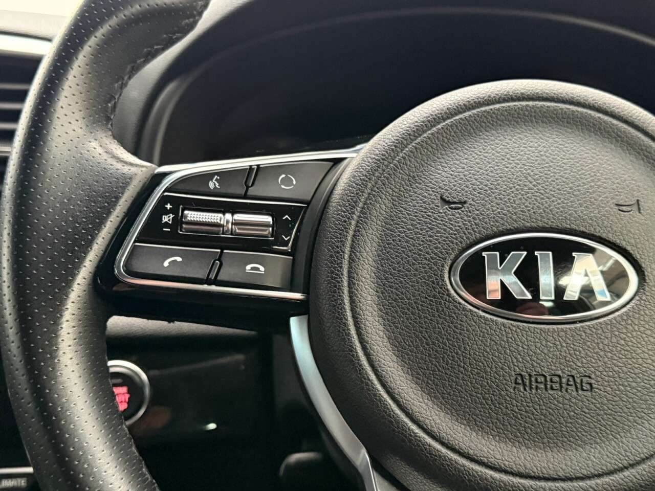 2021 KIA SPORTAGE 2021 KIA SPORTAGE