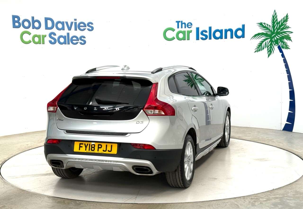 2018 VOLVO V40 CROSS COUNTRY 2018 VOLVO V40 CROSS COUNTRY