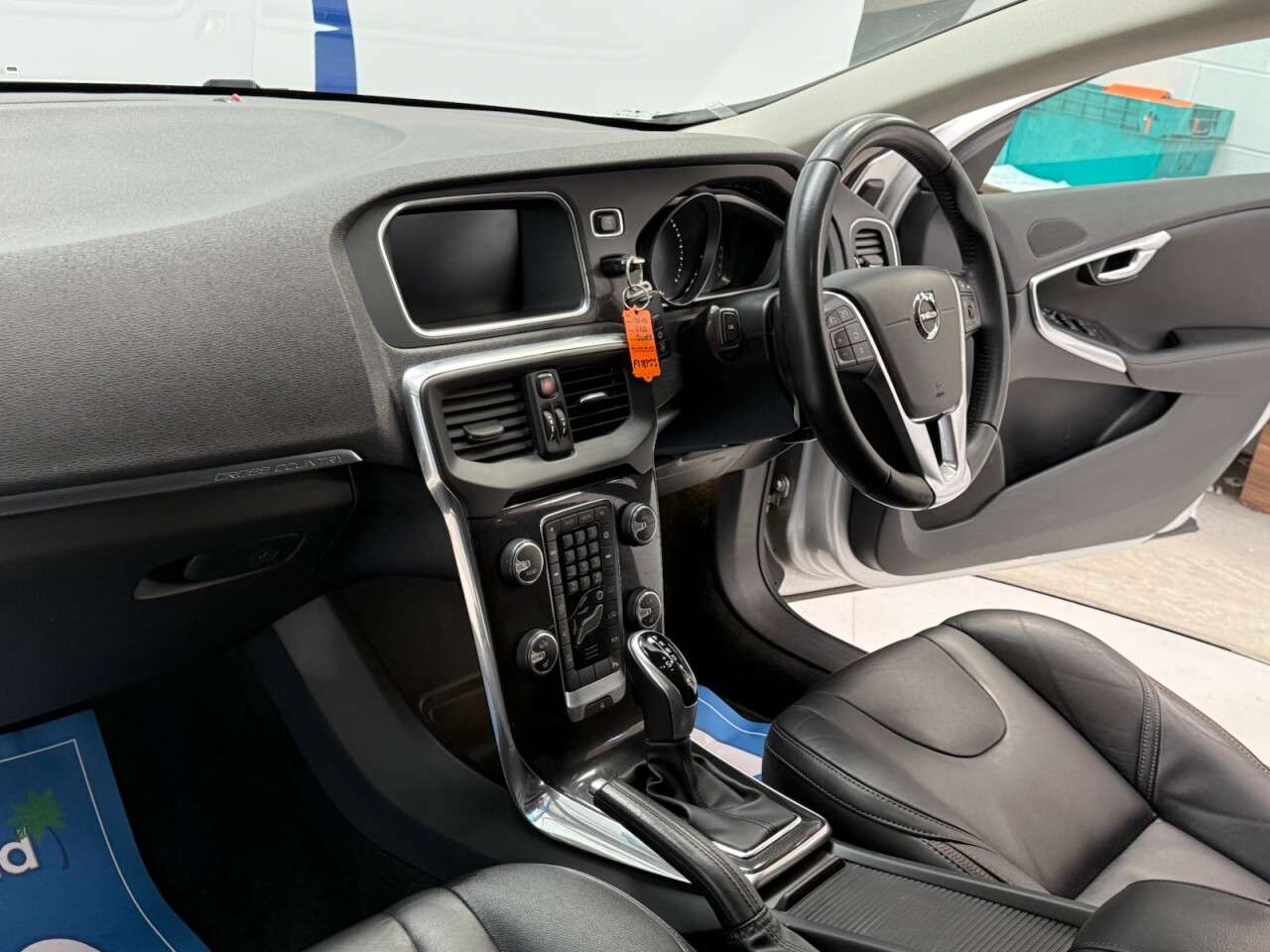 2018 VOLVO V40 CROSS COUNTRY 2018 VOLVO V40 CROSS COUNTRY