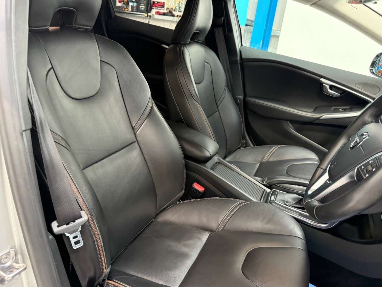 2018 VOLVO V40 CROSS COUNTRY 2018 VOLVO V40 CROSS COUNTRY