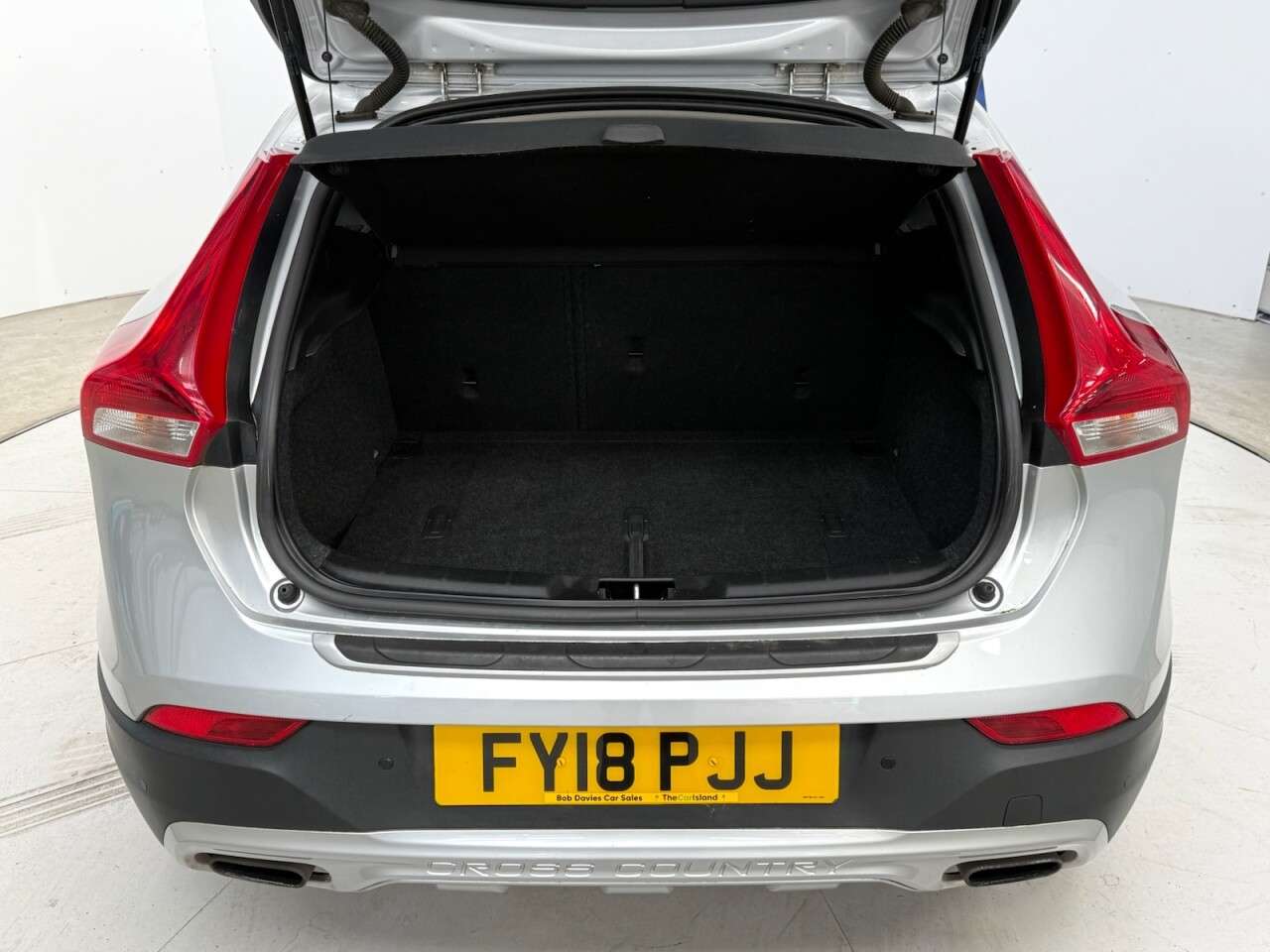 2018 VOLVO V40 CROSS COUNTRY 2018 VOLVO V40 CROSS COUNTRY