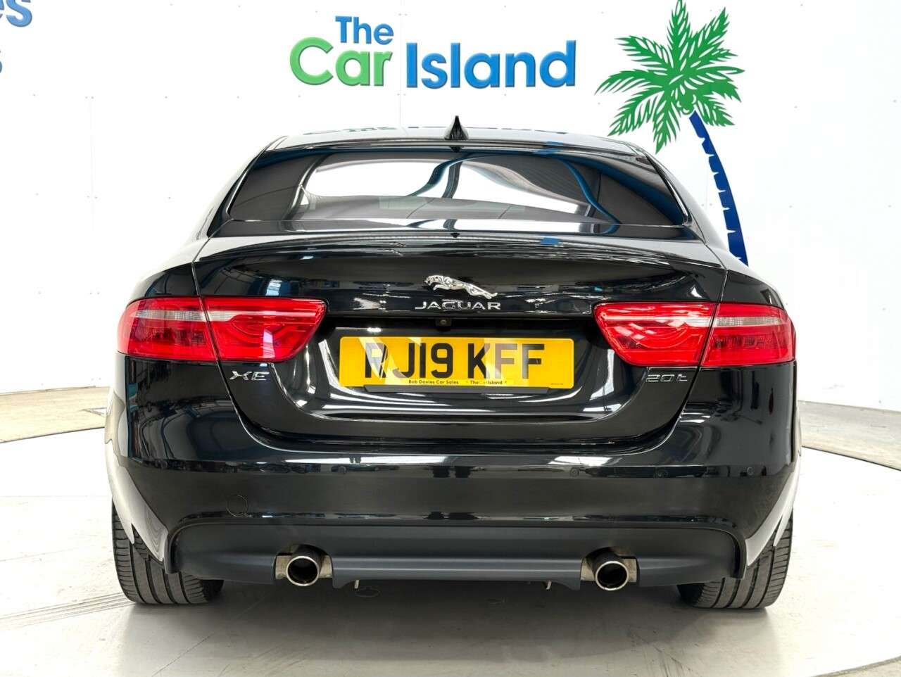 2019 JAGUAR XE 2019 JAGUAR XE