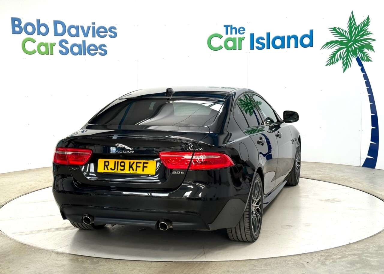2019 JAGUAR XE 2019 JAGUAR XE