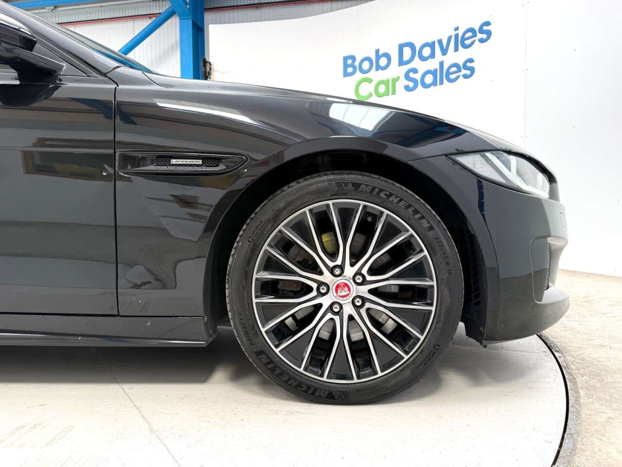2019 JAGUAR XE 2019 JAGUAR XE