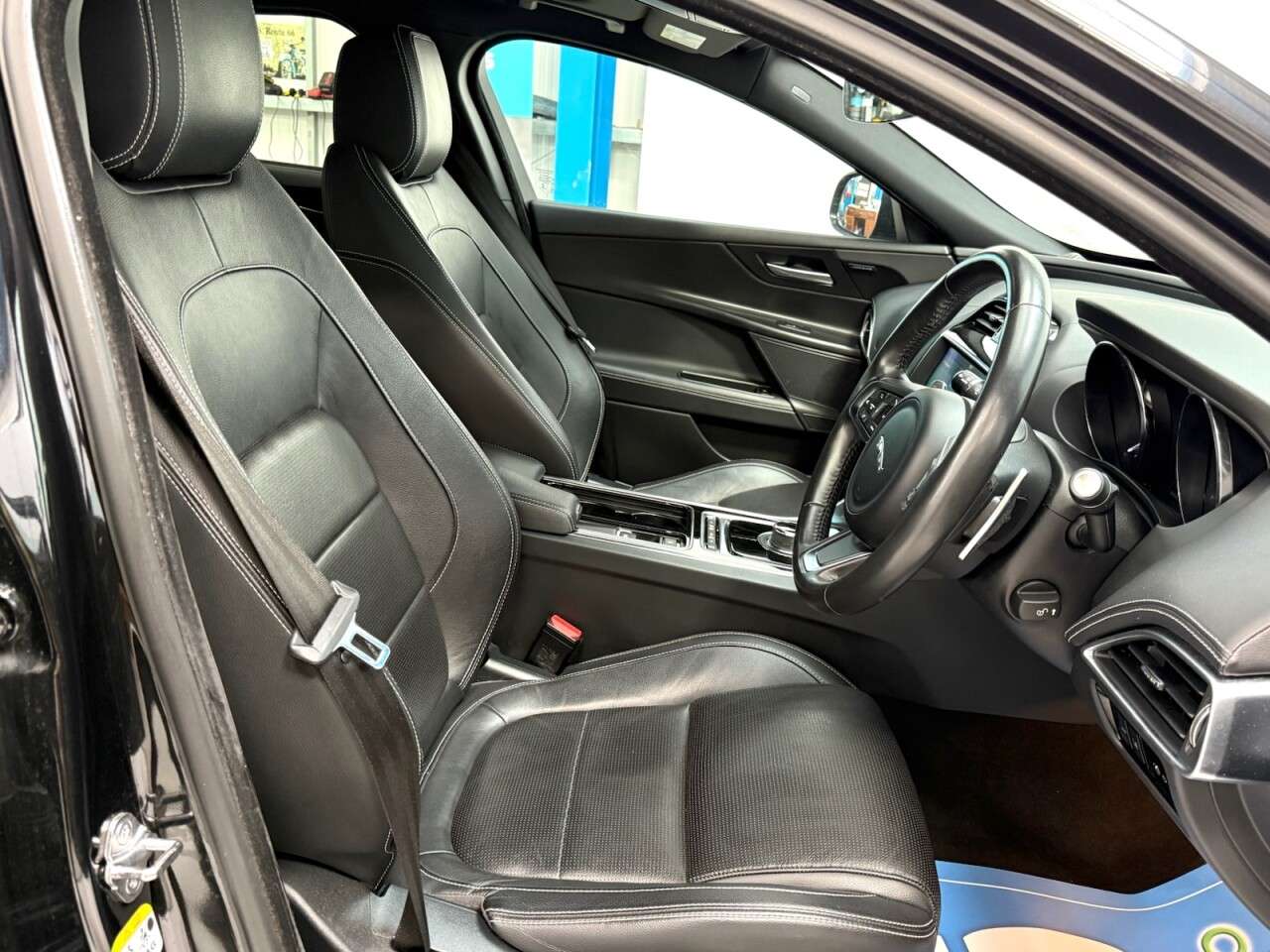2019 JAGUAR XE 2019 JAGUAR XE