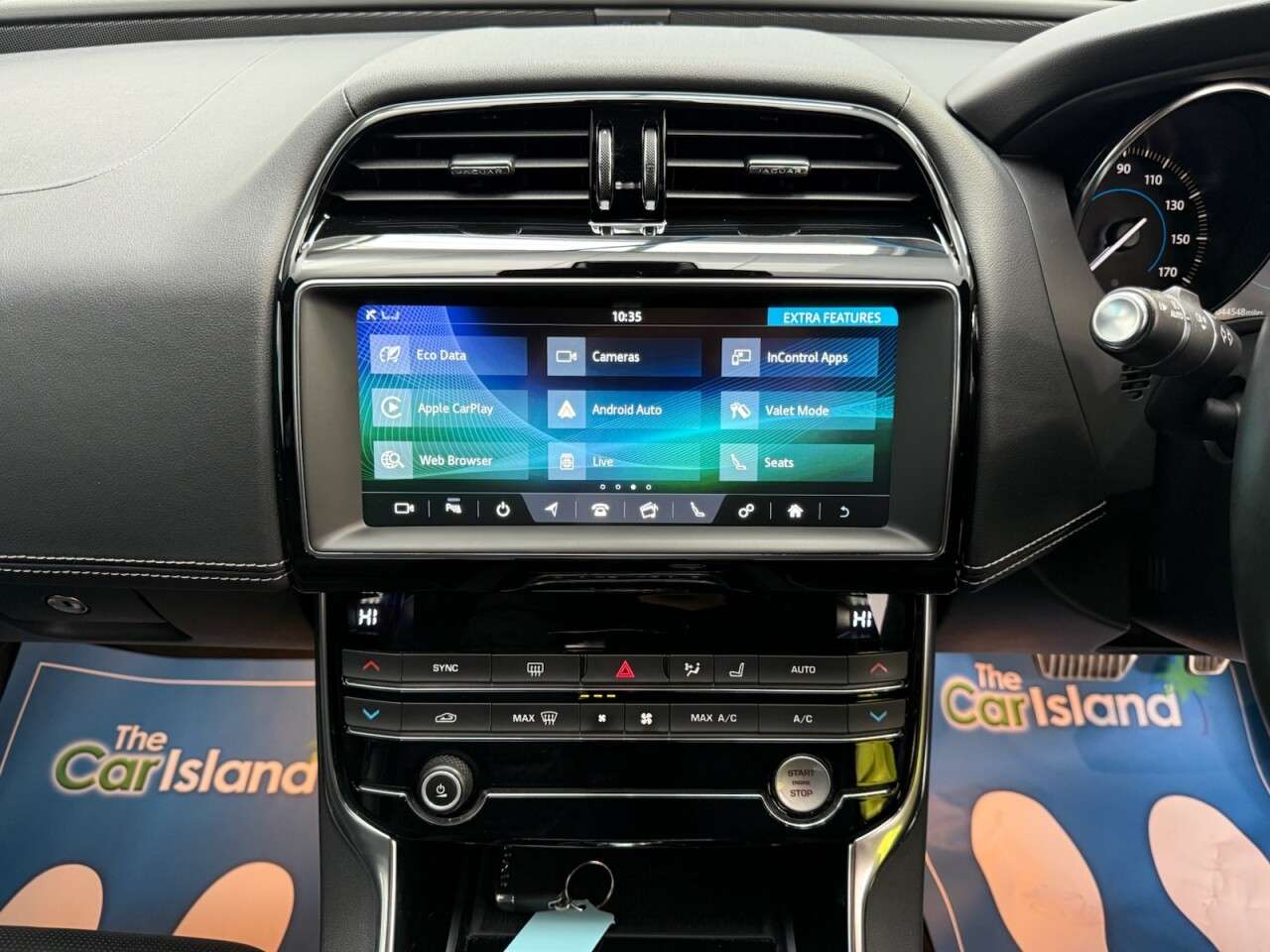 2019 JAGUAR XE 2019 JAGUAR XE