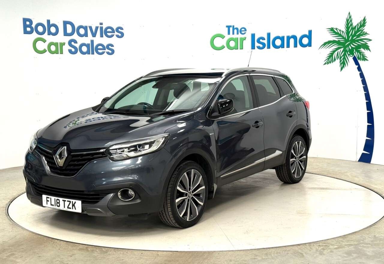 A 2018 RENAULT KADJAR 1.2 TCe Signature S Nav SUV 5dr Petrol Manual Euro 6 (s/s) (130 ps) Heated A 2018 RENAULT KADJAR 1.2 TCe Signature S Nav SUV 5dr Petrol Manual Euro 6 (s/s) (130 ps) Heated