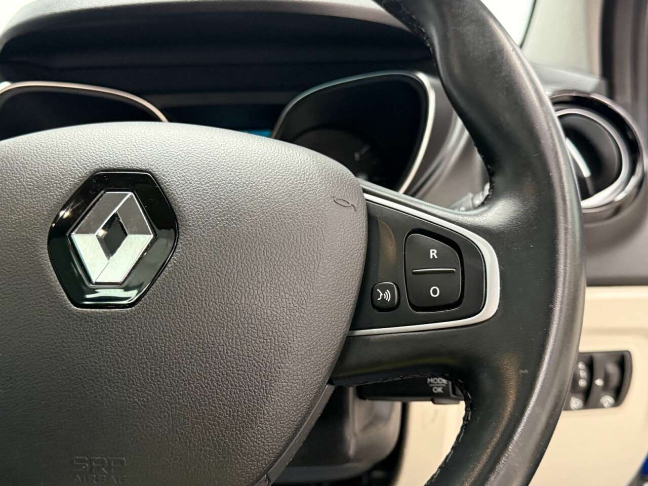 2019 RENAULT CAPTUR 2019 RENAULT CAPTUR