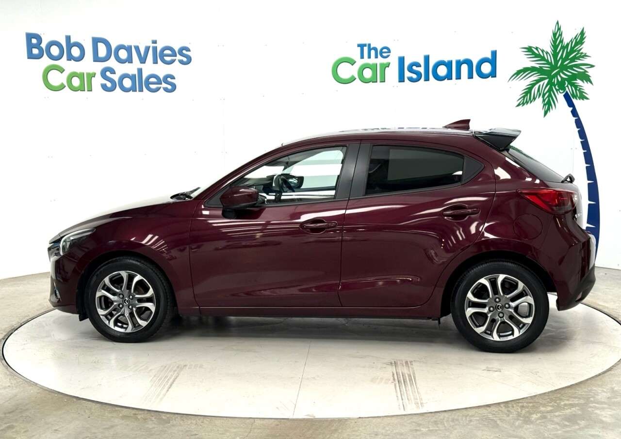 2018 MAZDA MAZDA2 2018 MAZDA MAZDA2