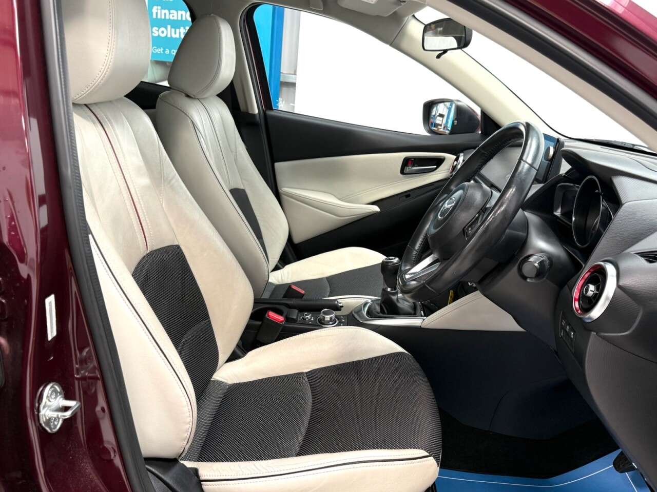 2018 MAZDA MAZDA2 2018 MAZDA MAZDA2