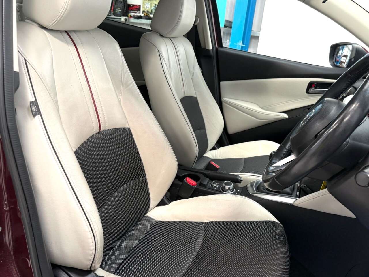 2018 MAZDA MAZDA2 2018 MAZDA MAZDA2