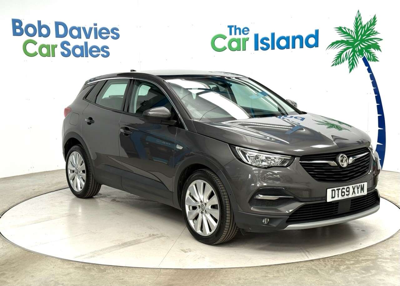 A 2020 VAUXHALL GRANDLAND X 1.2 Turbo Elite Nav SUV 5dr Petrol Manual 6Spd Euro 6 (s/s) (130 ps) Full P A 2020 VAUXHALL GRANDLAND X 1.2 Turbo Elite Nav SUV 5dr Petrol Manual 6Spd Euro 6 (s/s) (130 ps) Full P