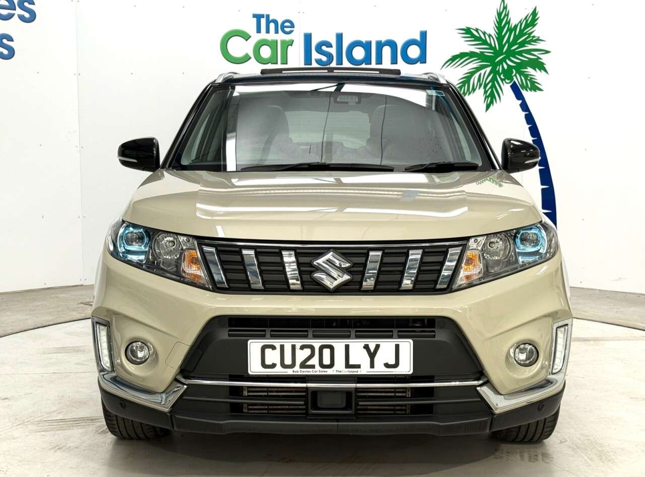 A 2020 SUZUKI VITARA 1.4 Boosterjet SZ5 SUV 5dr Petrol Auto ALLGRIP Euro 6 (s/s) (140 ps) Only 1 A 2020 SUZUKI VITARA 1.4 Boosterjet SZ5 SUV 5dr Petrol Auto ALLGRIP Euro 6 (s/s) (140 ps) Only 1