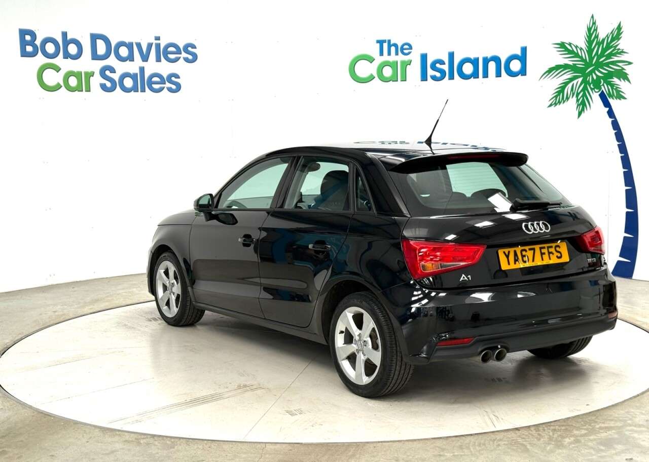 2017 AUDI A1 2017 AUDI A1
