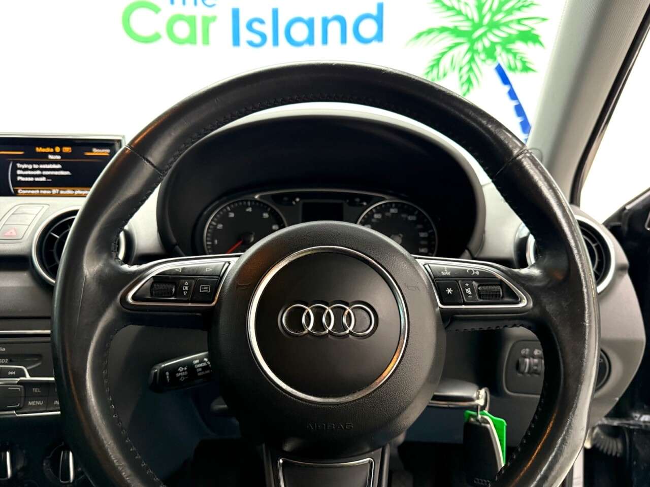 2017 AUDI A1 2017 AUDI A1