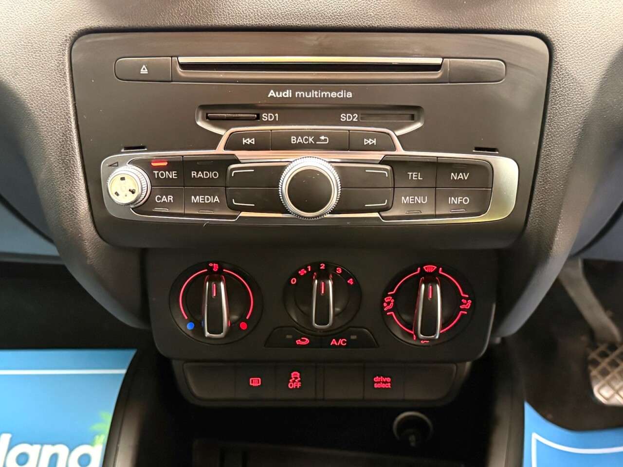 2017 AUDI A1 2017 AUDI A1