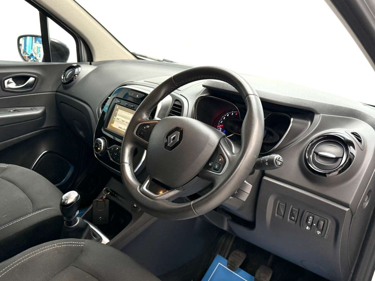 2019 RENAULT CAPTUR 2019 RENAULT CAPTUR