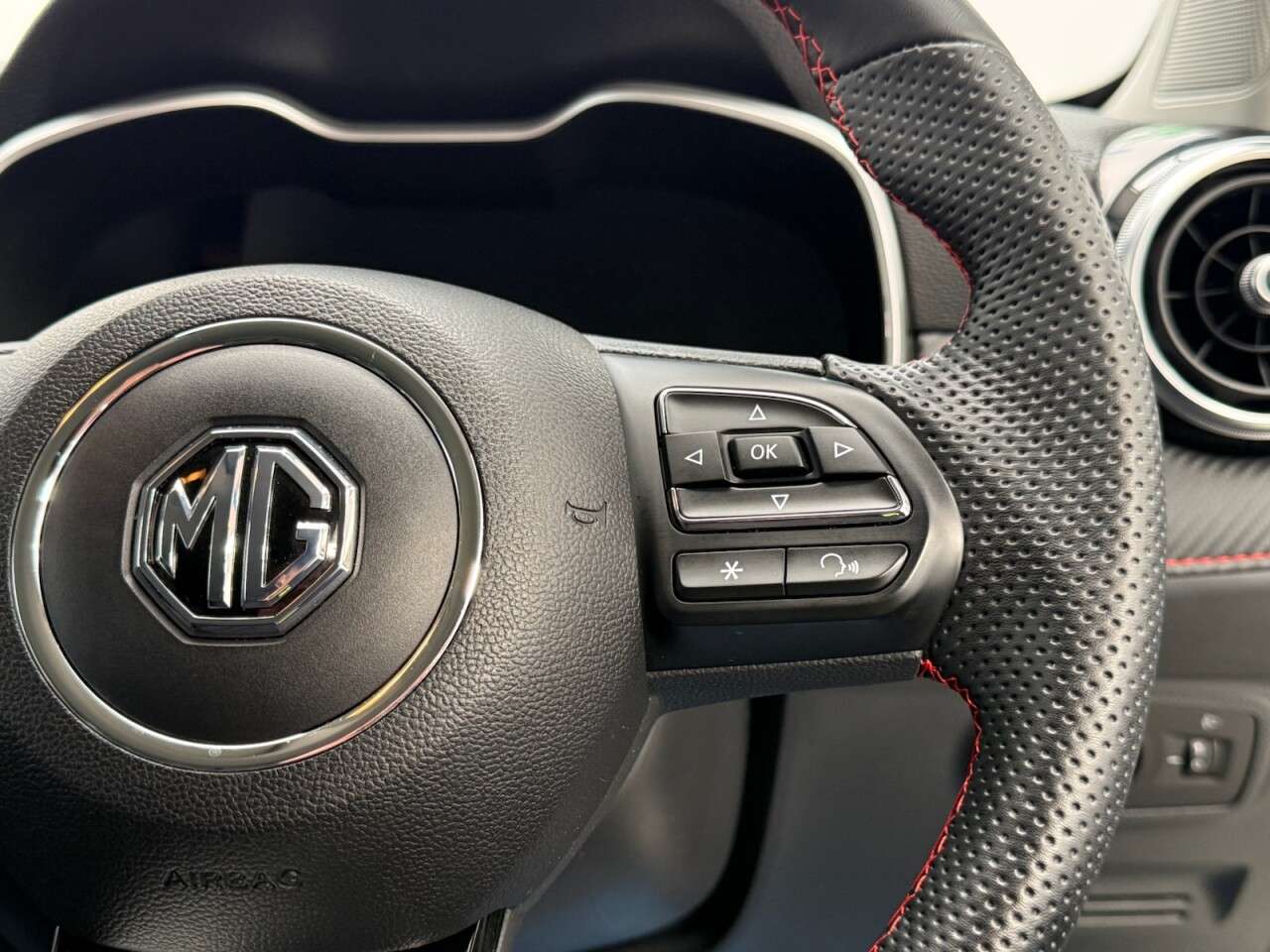 2024 MG MG ZS 2024 MG MG ZS