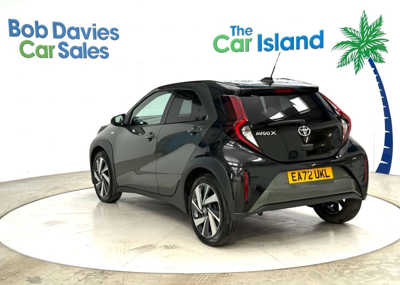 2023 TOYOTA AYGO X 2023 TOYOTA AYGO X