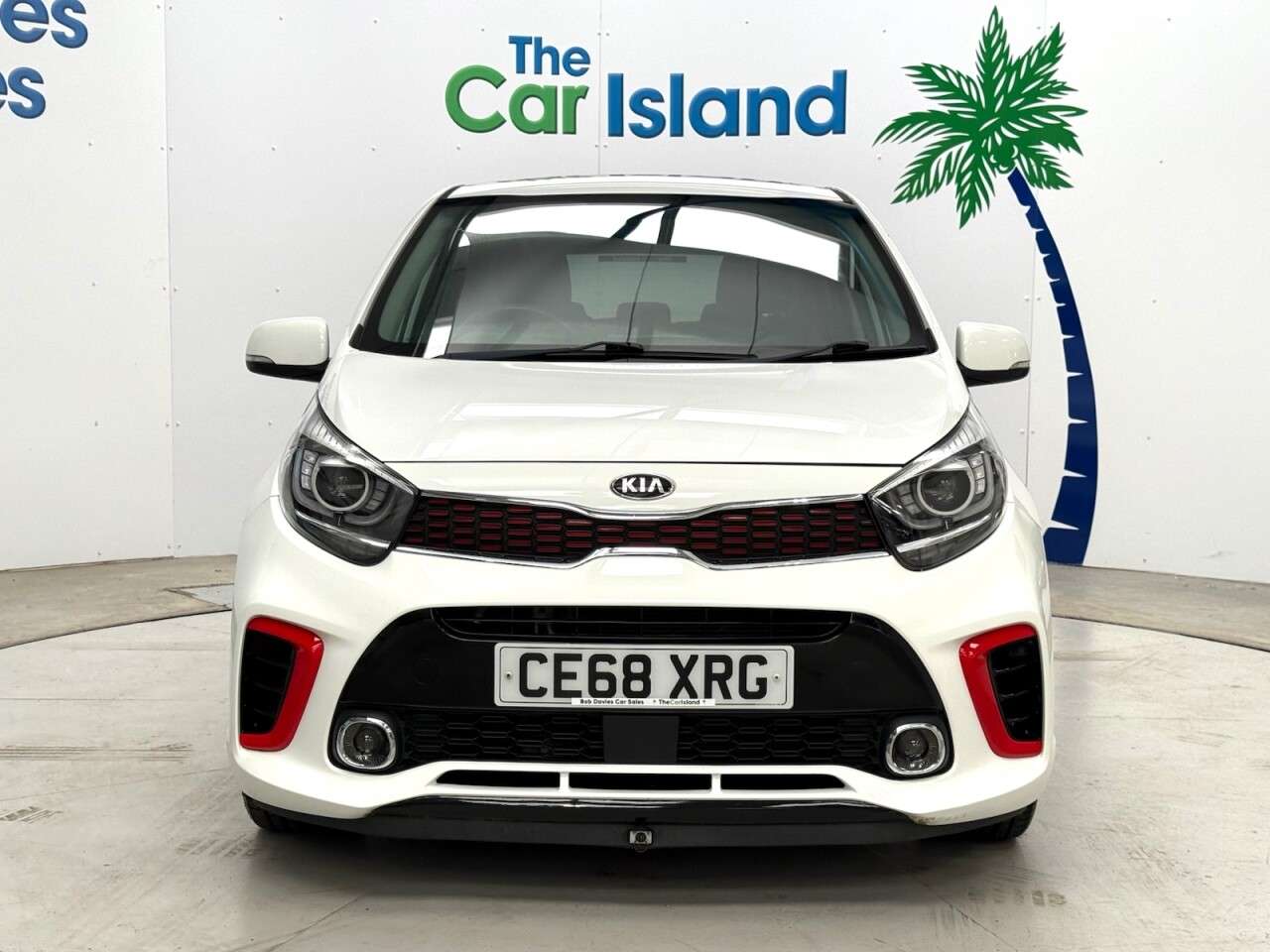 A 2018 KIA PICANTO 1.25 GT-Line S Hatchback 5dr Petrol Manual Euro 6 (83 bhp) Parking Camera & A 2018 KIA PICANTO 1.25 GT-Line S Hatchback 5dr Petrol Manual Euro 6 (83 bhp) Parking Camera &